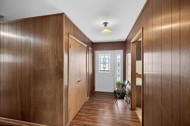 2754 W 3rd Ave, El Dorado, KS 67042