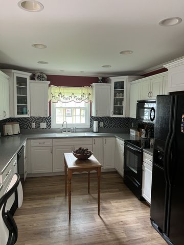 1200 Harton Blvd, Tullahoma, TN 37388