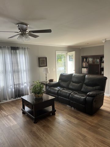 1200 Harton Blvd, Tullahoma, TN 37388