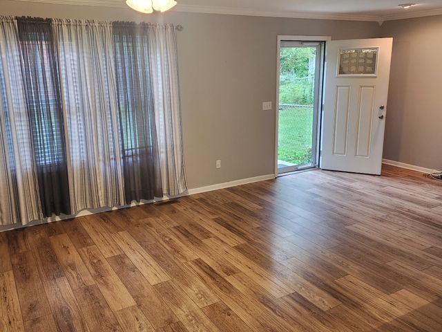 1200 Harton Blvd, Tullahoma, TN 37388