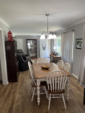 1200 Harton Blvd, Tullahoma, TN 37388
