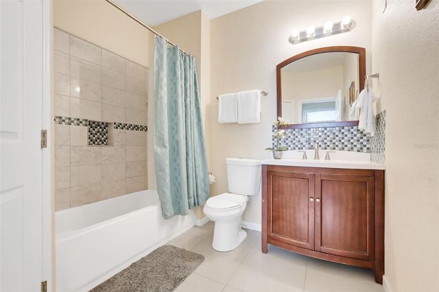 8921 LEGACY COURT 105, Kissimmee, FL 34747