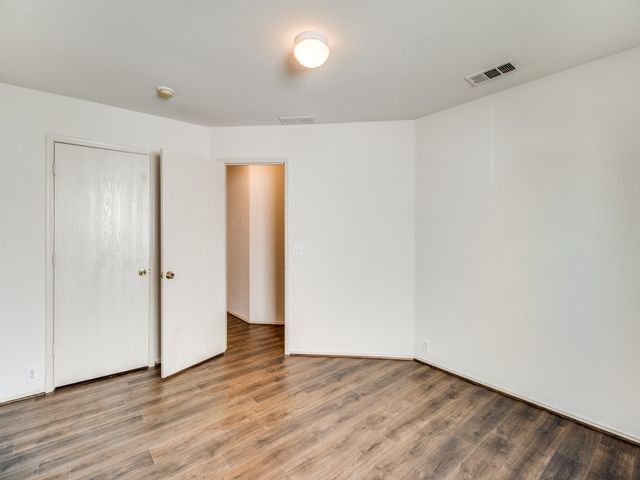 4212 Falcon Drive, Sherman, TX 75092