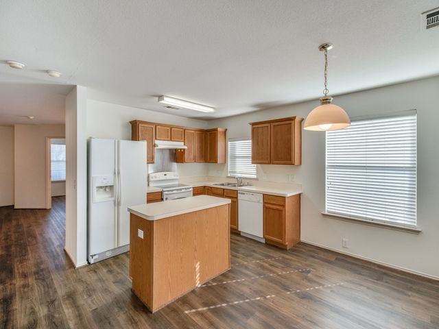 4212 Falcon Drive, Sherman, TX 75092