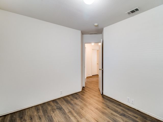 4212 Falcon Drive, Sherman, TX 75092
