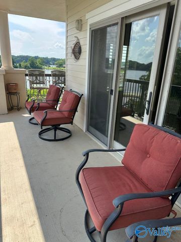 12100 Two Rivers Drive C4, Athens, AL 35611