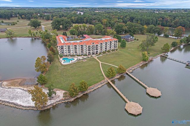 12100 Two Rivers Drive C4, Athens, AL 35611