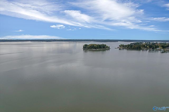 12100 Two Rivers Drive C4, Athens, AL 35611