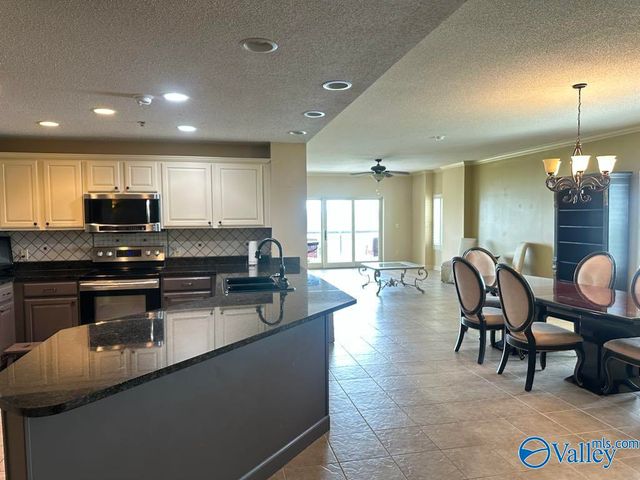 12100 Two Rivers Drive C4, Athens, AL 35611