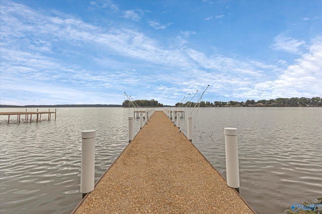 12100 Two Rivers Drive C4, Athens, AL 35611