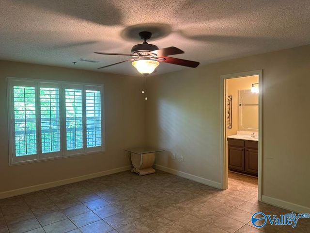 12100 Two Rivers Drive C4, Athens, AL 35611