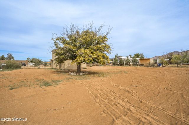 9104 Horace Lane, Las Cruces, NM 88011