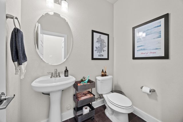 1921 Warely LN 250C, Austin, TX 78741