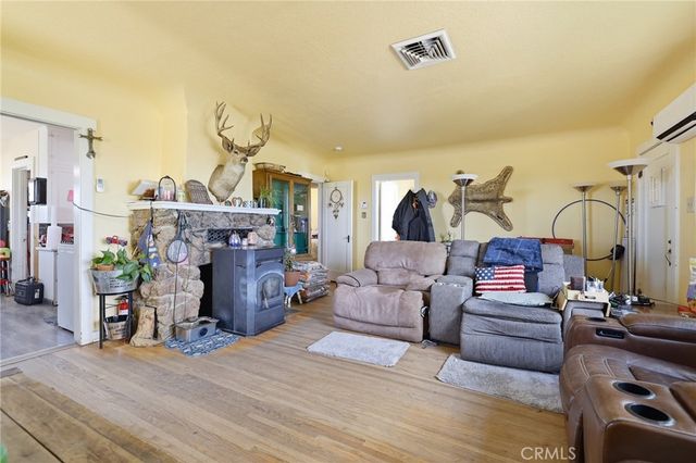 9200 W W Avenue H, Lancaster, CA 93536
