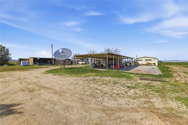 9200 W W Avenue H, Lancaster, CA 93536