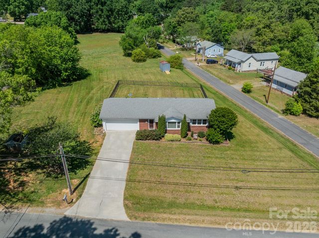 307 Winona Avenue, Kannapolis, NC 28081
