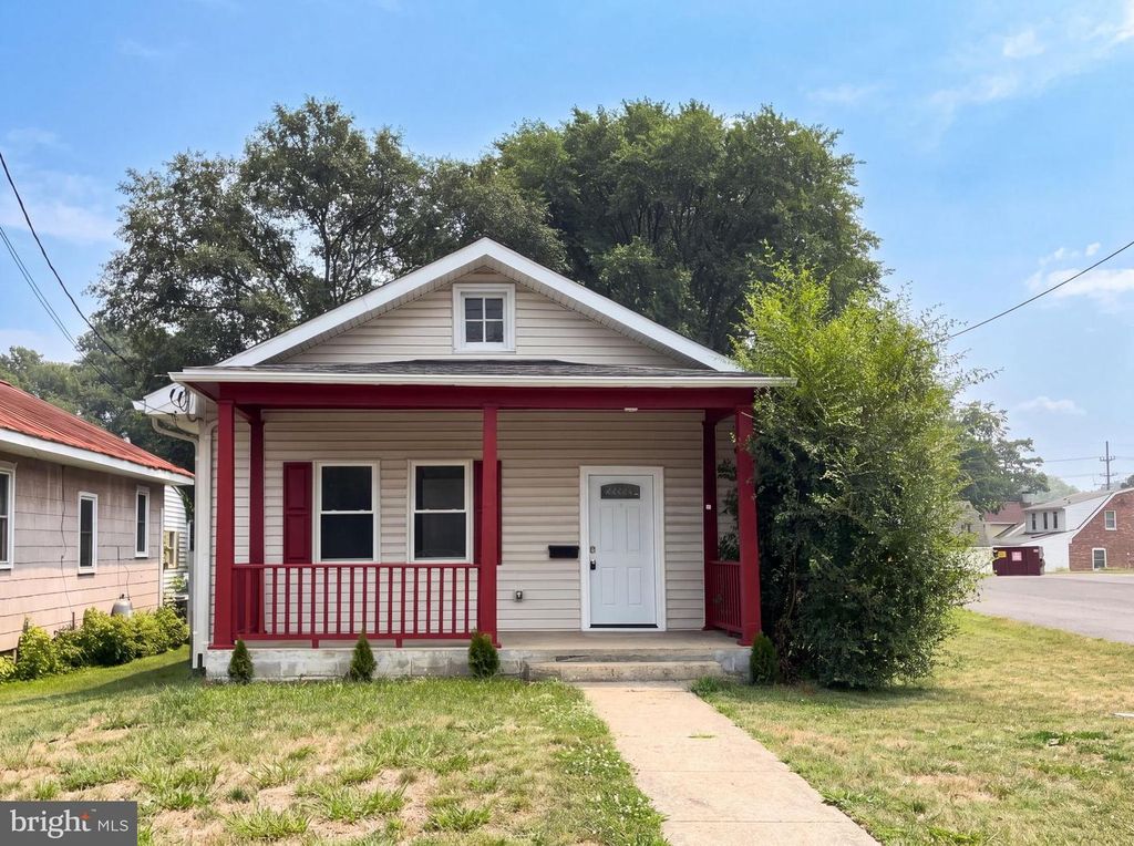 1314 S BRADDOCK ST, Winchester, VA 22601