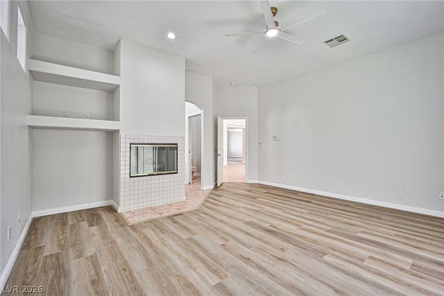 8052 Marbella Circle, Las Vegas, NV 89128