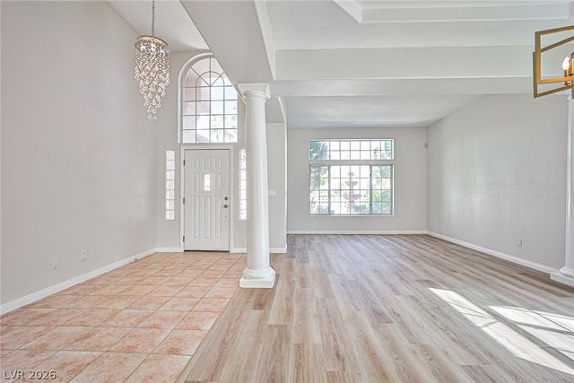 8052 Marbella Circle, Las Vegas, NV 89128