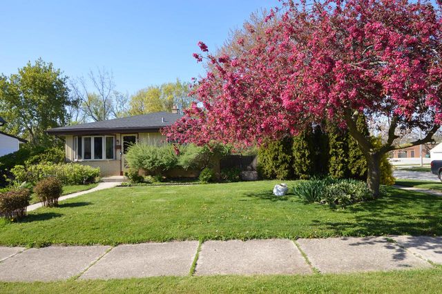 1600 Menomonee AVENUE, South Milwaukee, WI 53172