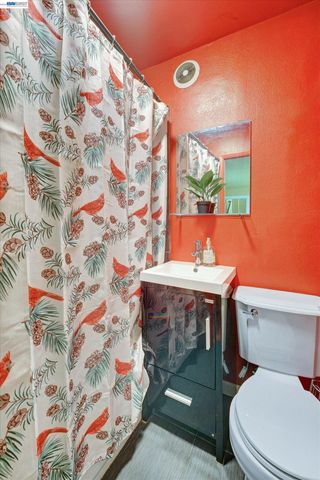 2007 57Th Ave, Oakland, CA 94621