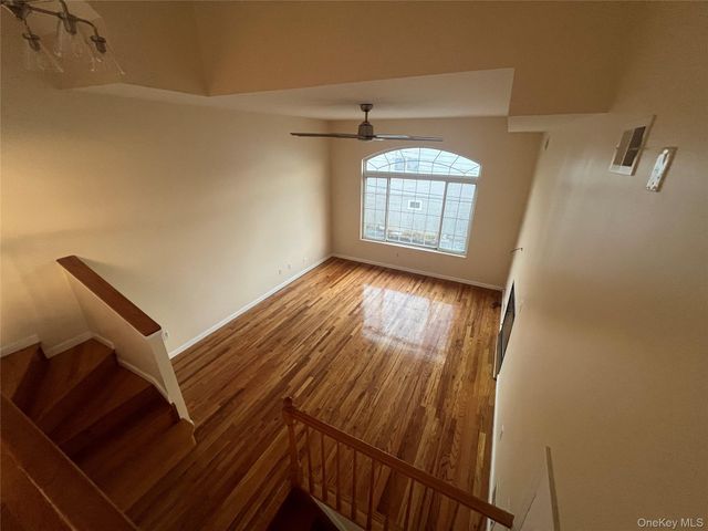 45 Iona Street, Staten Island, NY 10305