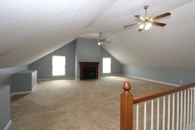 229 Shady Ln, White House, TN 37188