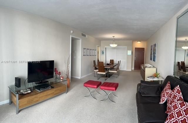 3801 S Ocean Drive 2D, Hollywood, FL 33019