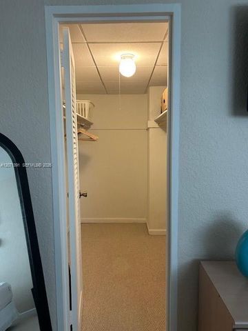 3801 S Ocean Drive 2D, Hollywood, FL 33019