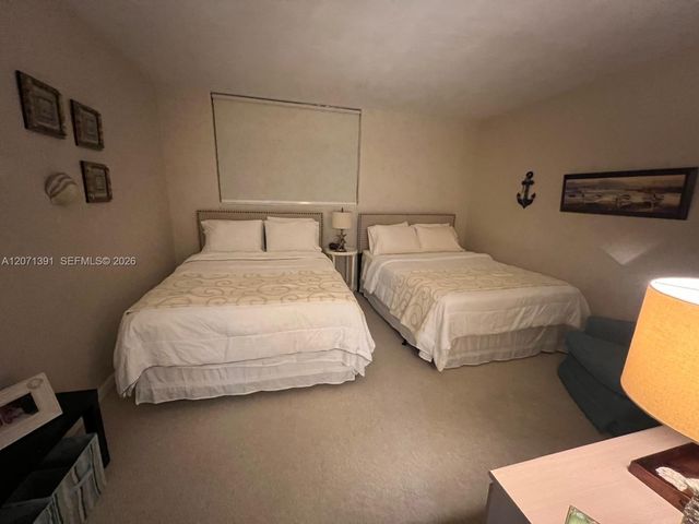 3801 S Ocean Drive 2D, Hollywood, FL 33019