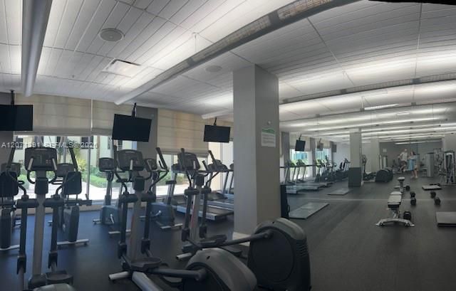 3801 S Ocean Drive 2D, Hollywood, FL 33019
