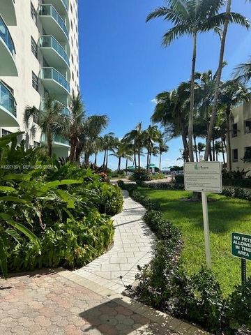 3801 S Ocean Drive 2D, Hollywood, FL 33019