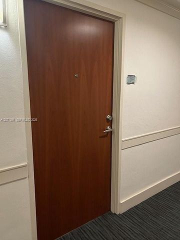 3801 S Ocean Drive 2D, Hollywood, FL 33019