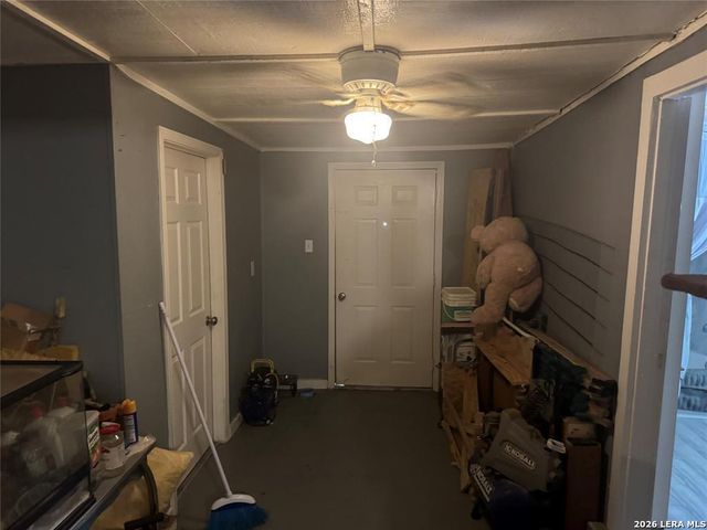 145 N KOWALD LN, New Braunfels, TX 78130