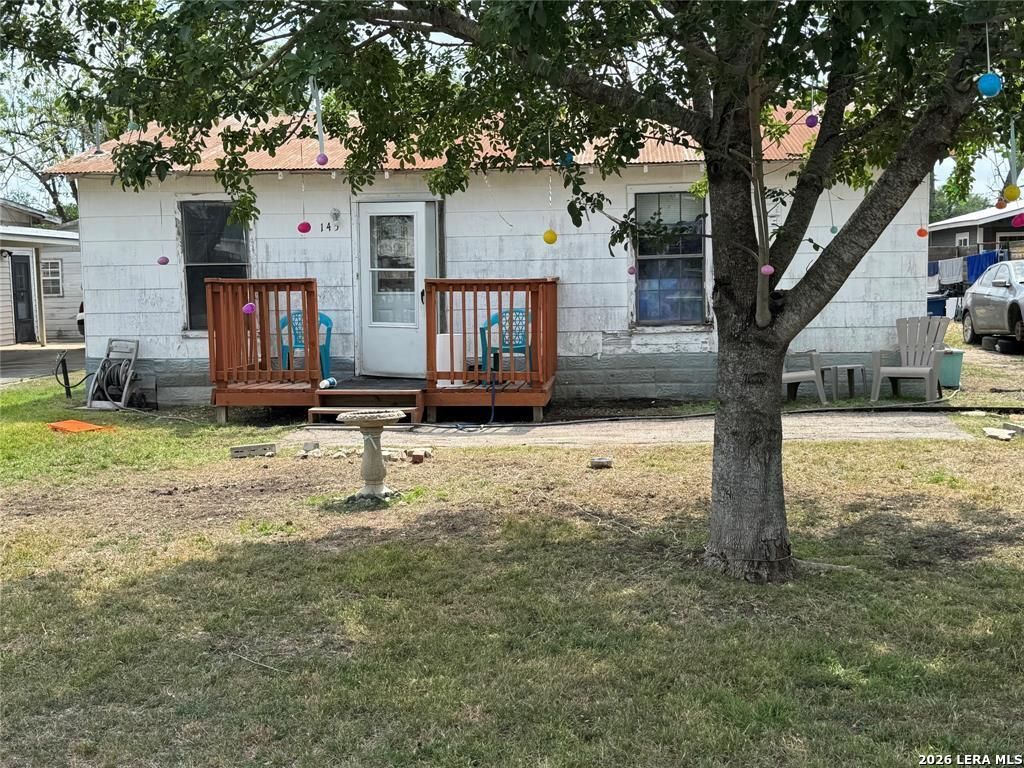 145 N KOWALD LN, New Braunfels, TX 78130