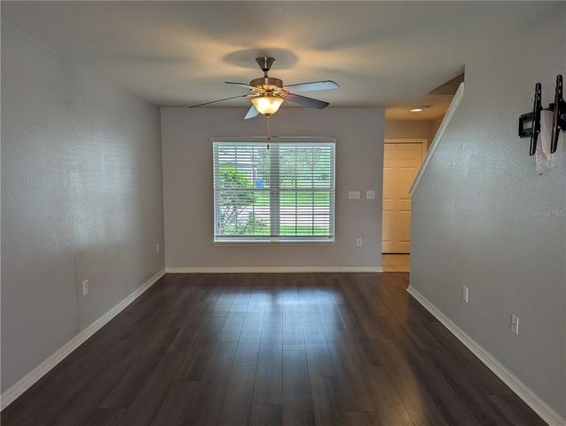 219 WOODKNOLL PLACE, Valrico, FL 33594