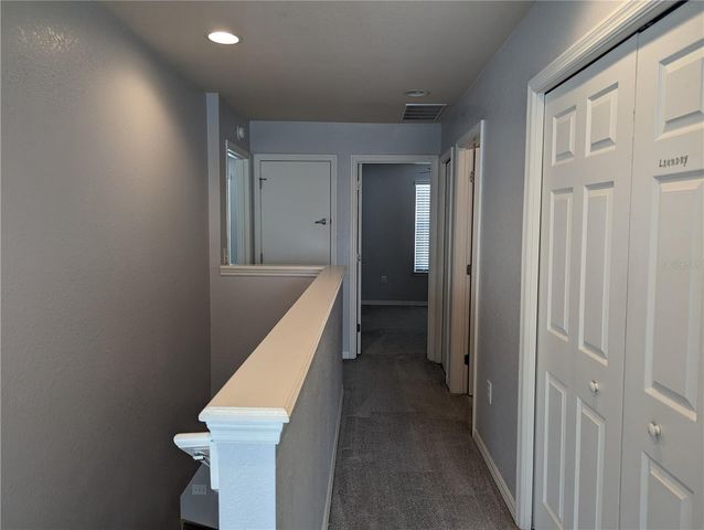 219 WOODKNOLL PLACE, Valrico, FL 33594