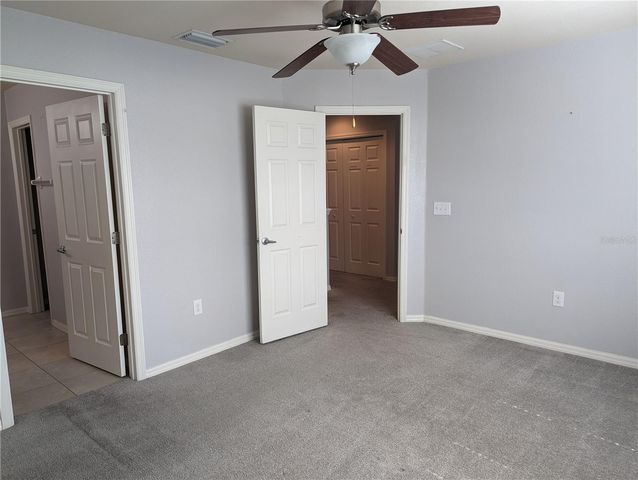 219 WOODKNOLL PLACE, Valrico, FL 33594
