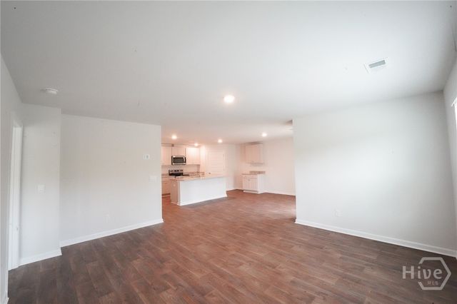 442 Coconut Drive, Bloomingdale, GA 31302