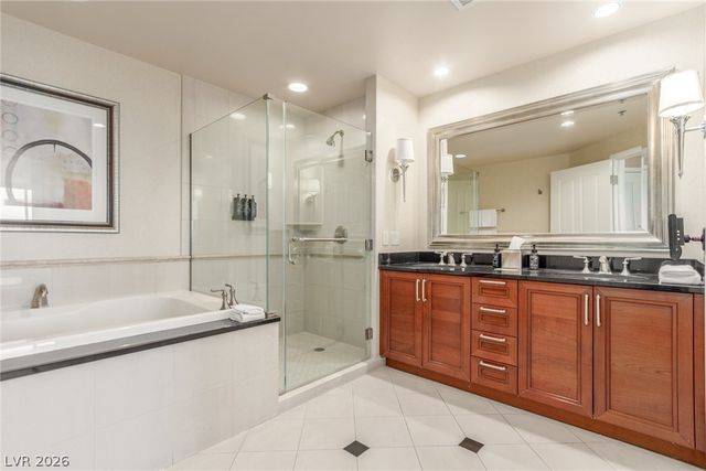 125 East Harmon Avenue 2116, Las Vegas, NV 89109