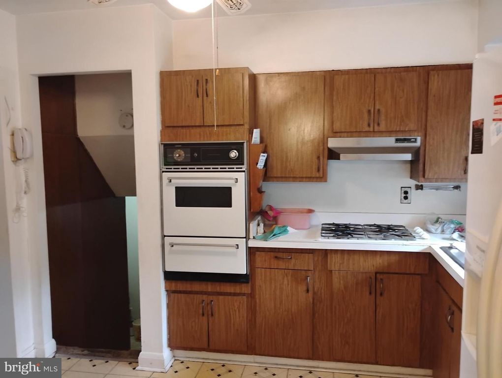Image 14 of property listing at 3733 CORONADO RD, Baltimore, MD 21244