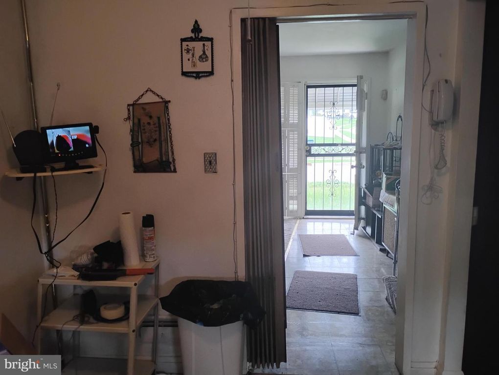Image 20 of property listing at 3733 CORONADO RD, Baltimore, MD 21244