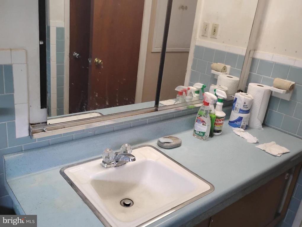 Image 33 of property listing at 3733 CORONADO RD, Baltimore, MD 21244