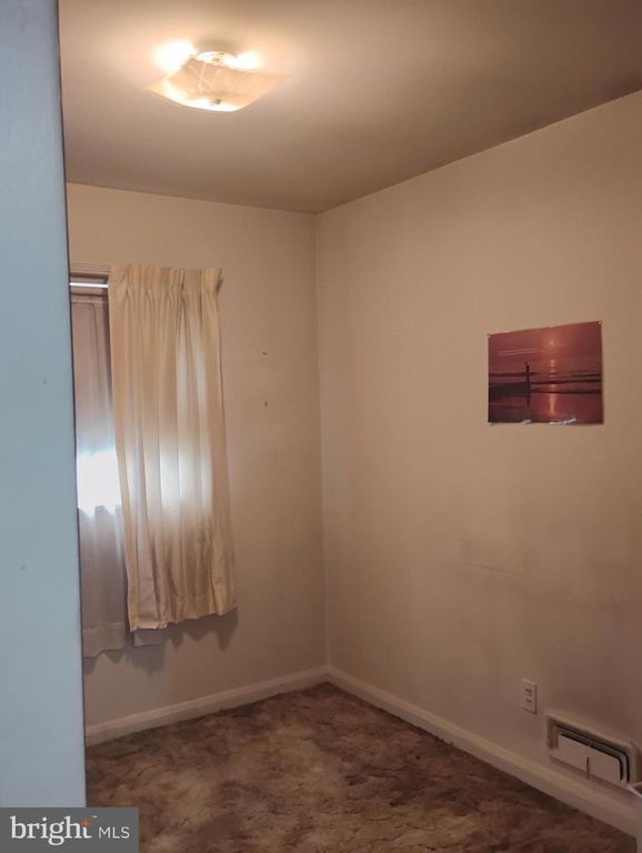 Image 41 of property listing at 3733 CORONADO RD, Baltimore, MD 21244
