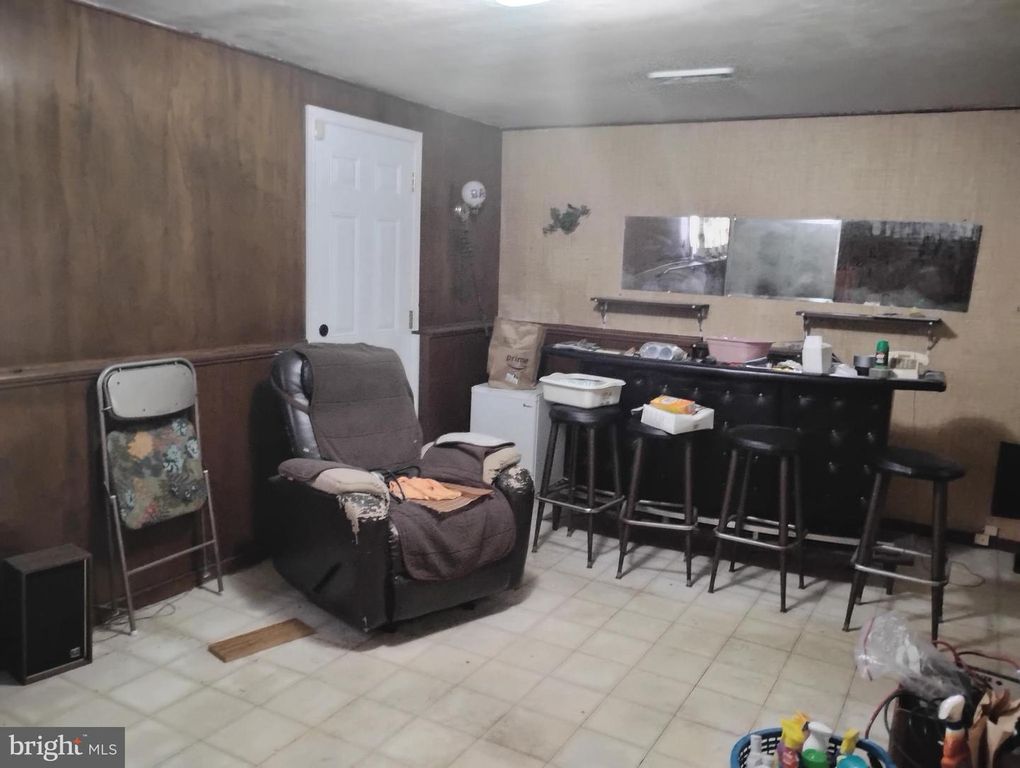 Image 53 of property listing at 3733 CORONADO RD, Baltimore, MD 21244