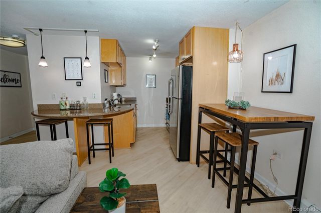1150 Vine Street 203, Denver, CO 80206