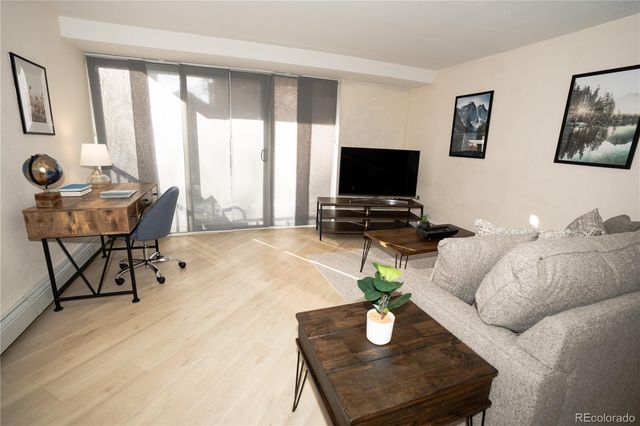 1150 Vine Street 203, Denver, CO 80206