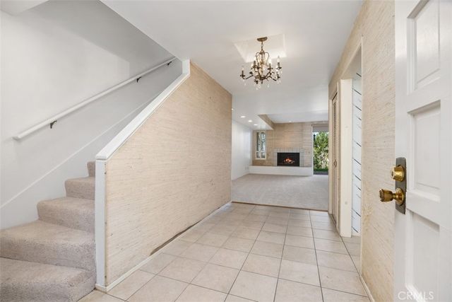 17818 Villamoura, Poway, CA 92064