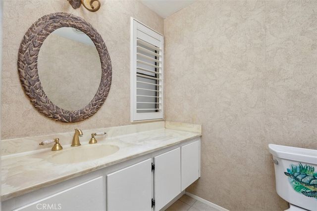 17818 Villamoura, Poway, CA 92064