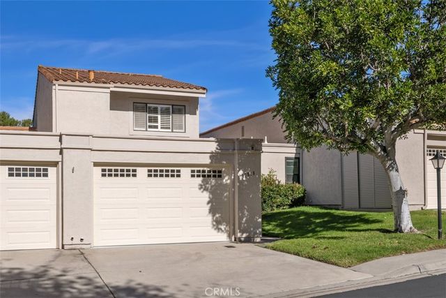 17818 Villamoura, Poway, CA 92064